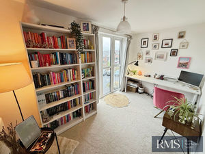 Photo 11- click for photo gallery